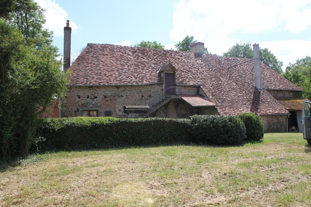 La Grande Maison De Pont Lung Ygrande ภายนอก รูปภาพ