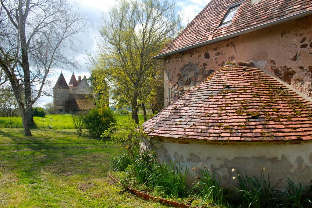 La Grande Maison De Pont Lung Ygrande ภายนอก รูปภาพ